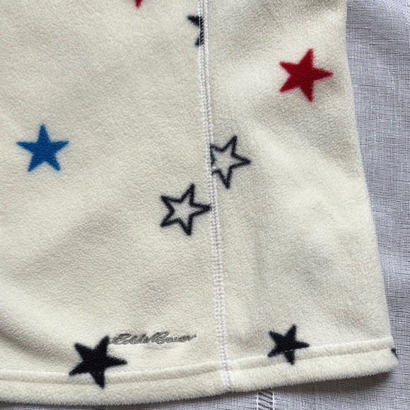Eddie Bauer Cream Star Patterned Fleece Pullover - Picture 4 of 10